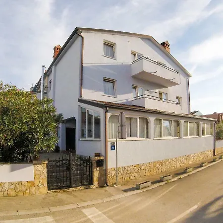 House Anja 3*