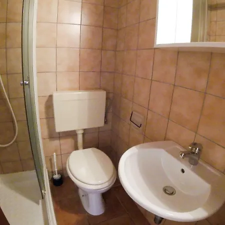 House Anja Gostinjska kuća Fazana